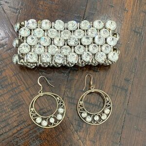 Silver bracelet & earrings
